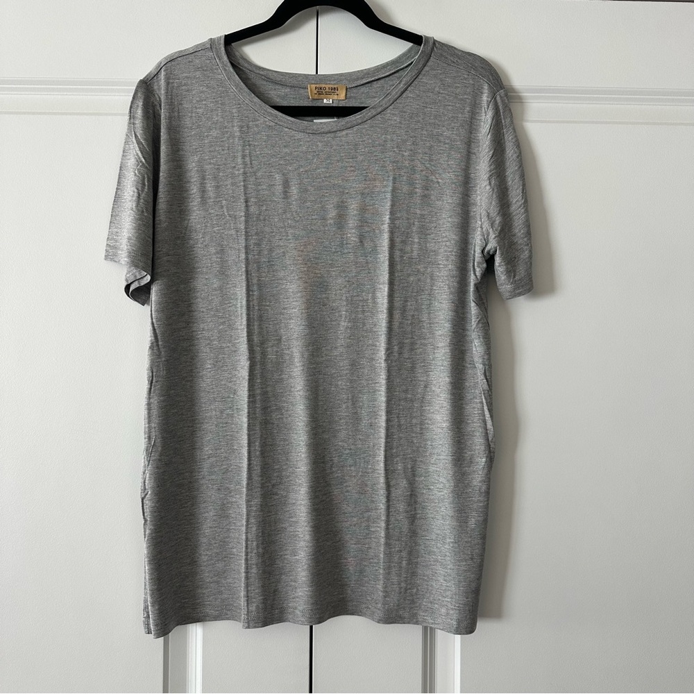 PIKO 1998 | Classic Short Sleeve Piko Tee | Medium